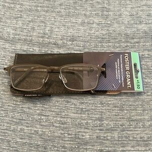 NWT 1.50 Foster Grant Reading Glasses